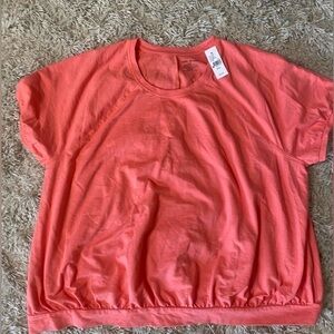 Lane Bryant NWT Cotton Blend Tee Women’s Size 26/28 Short Puff Sleeve Crew Neck